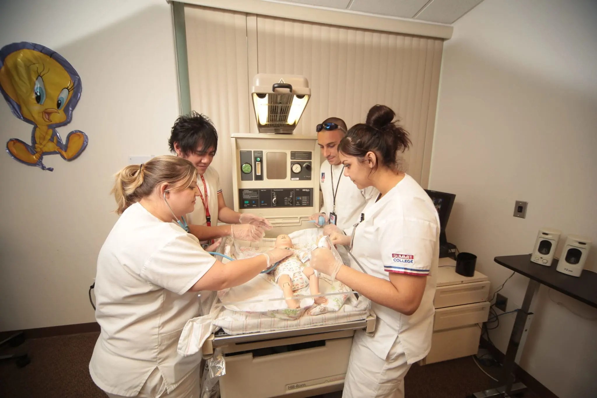 Photo of How To Earn a Medical Assistant Certification